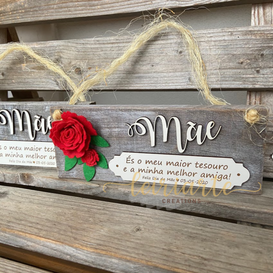 Placa Rústica Personalizada com Flores - Image 2