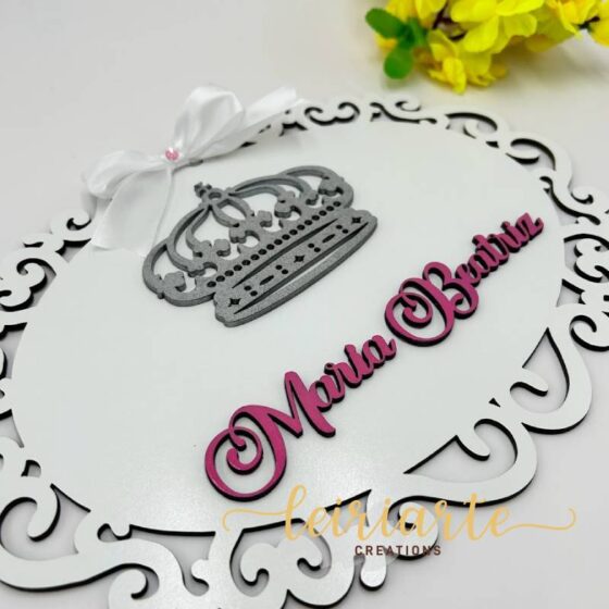 Placa Personalizada com Coroa - Image 2