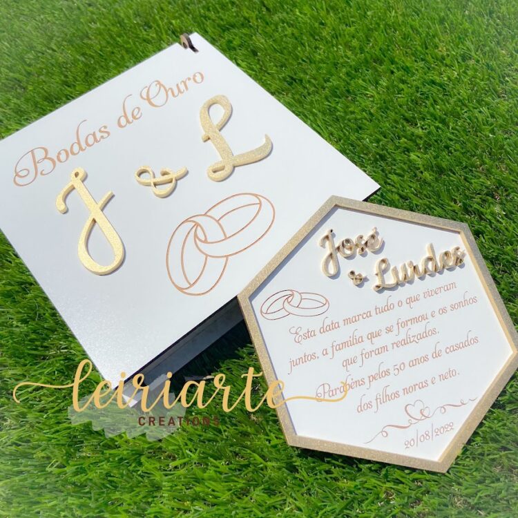 Caixa com Placa Hexagonal Comemorativa